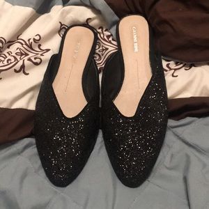 Lady’s slip on dress shoes